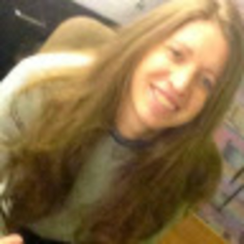 Meet your Posher, Claire